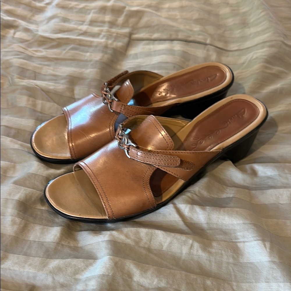 Clarks Tan Leather Mules Classic Minimalist Design